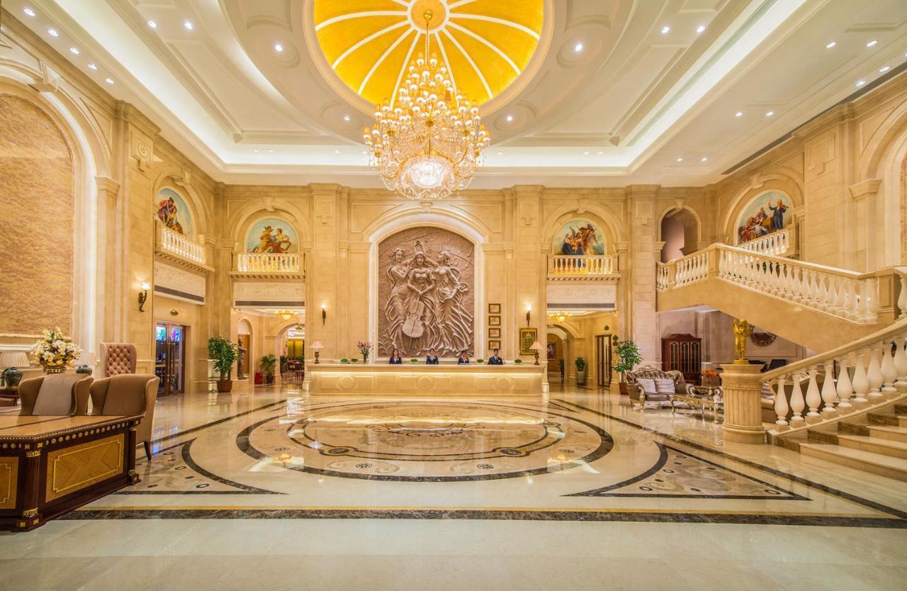 Vienna International Hotel Shenyang Railway Station Exterior foto