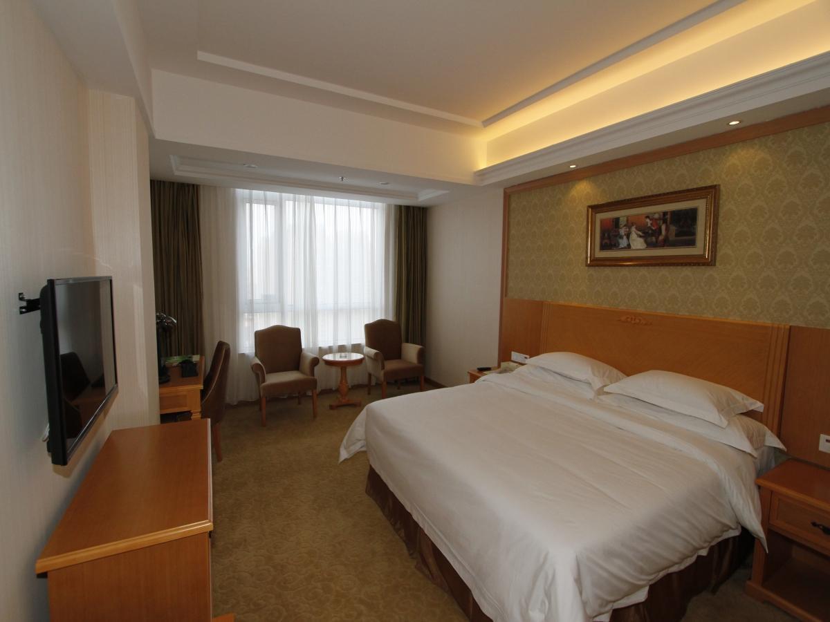 Vienna International Hotel Shenyang Railway Station Exterior foto