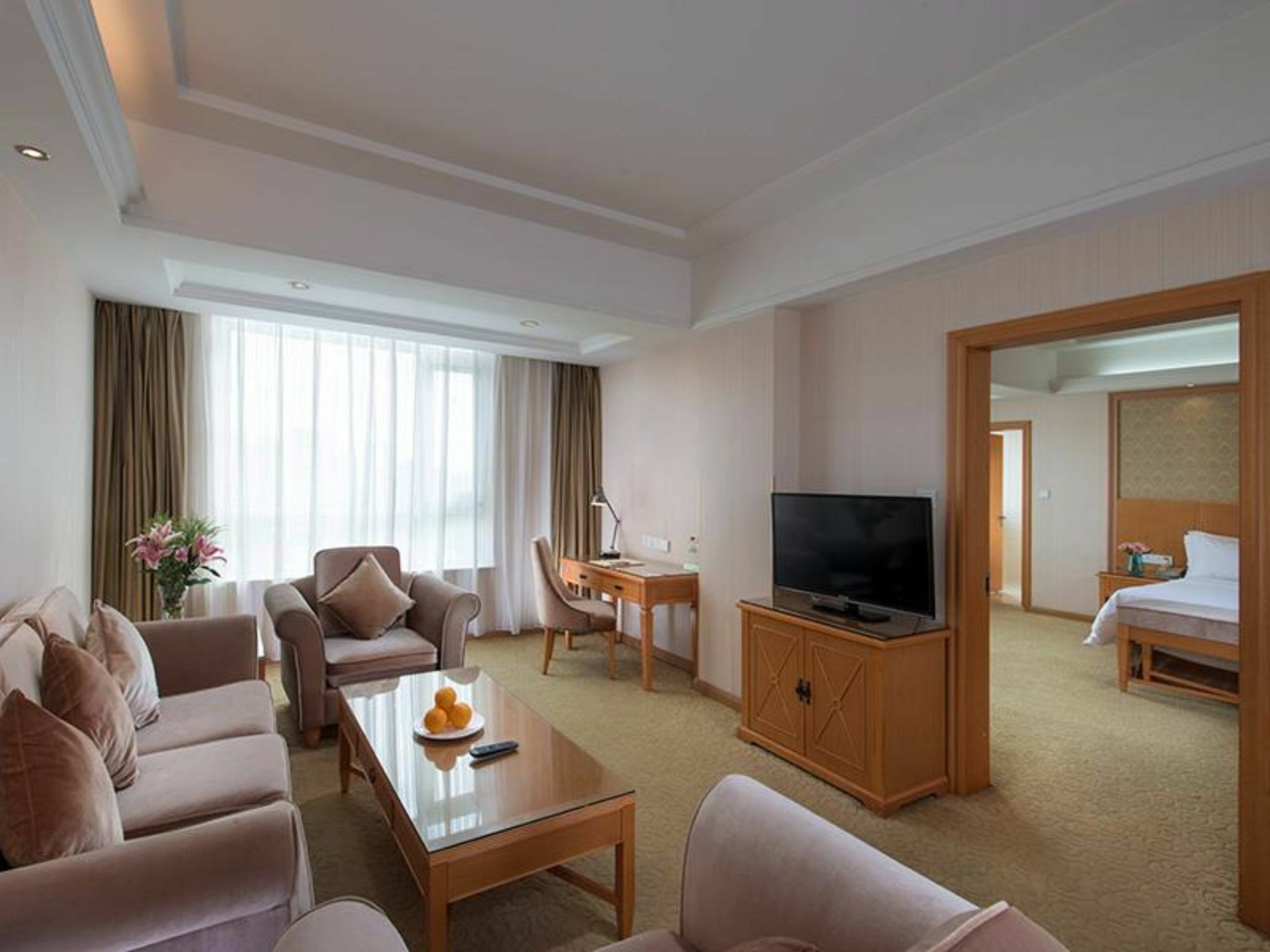 Vienna International Hotel Shenyang Railway Station Exterior foto